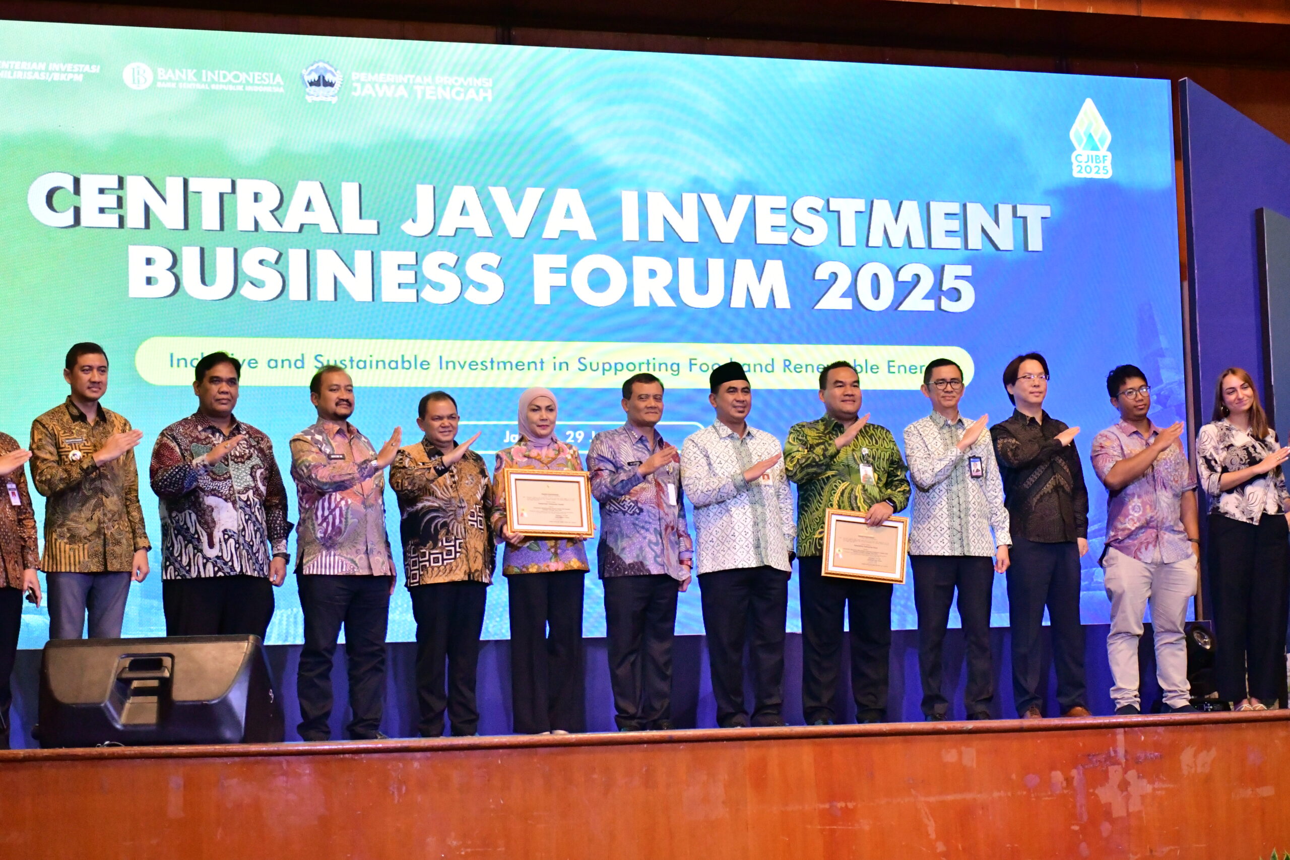 Buka Lapangan Kerja Besar-besaran, Pemalang Ubah Nanas dan Mangga Jadi Produk Unggulan