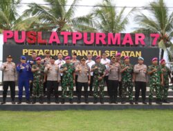 Perkuat Sinergi TNI-POLRI, Kapolresta Banyuwangi Kunjungi Puslatpurmar 7 Lampon