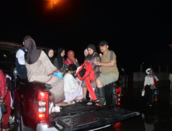 Hujan Deras Picu Banjir di Pemalang Kota, Pemkab Lakukan Upaya Evakuasi Warga