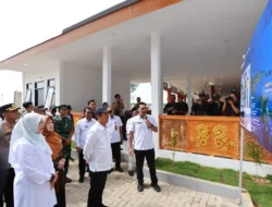 Menteri Kelautan dan Perikanan (KP) RI Tinjau Progres Kampung Nelayan Merah Putih Banyuwangi Dengan Bergaya Khas Osing