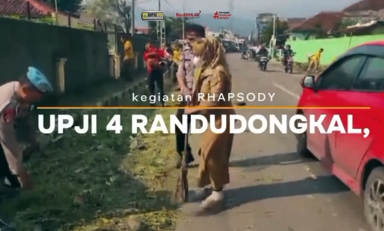 Potret Kebersamaan Staf UPJI IV Randudongkal dalam Giat Selasa Bersih