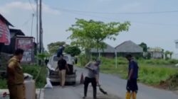 Perbaiki Akses Desa, Petugas UPJI VIII Turun ke Jalan Purwoharjo – Gintung