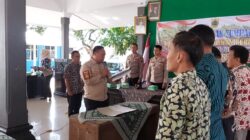 Camat Agus Mulyadi Lantik Tim Pengawas Pilkades Randudongkal Pemalang