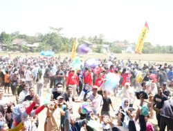 Grebeg 1.000 Kemeja Meriahkan Sukorejo Pemalang, Wisata Mina Padi Ikut Kebagian Dampak
