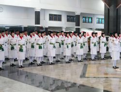 75 Paskibraka Pemalang Dikukuhkan, Nurkholes Tekankan Disiplin dan Kebersamaan