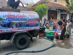 CMI Group Jadikan HUT Ke-3 Momentum Berbagi Air Bersih di Pemalang